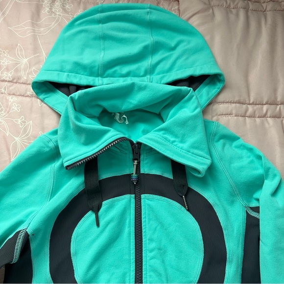 lululemon athletica Jackets & Blazers - LULULEMON Jacket